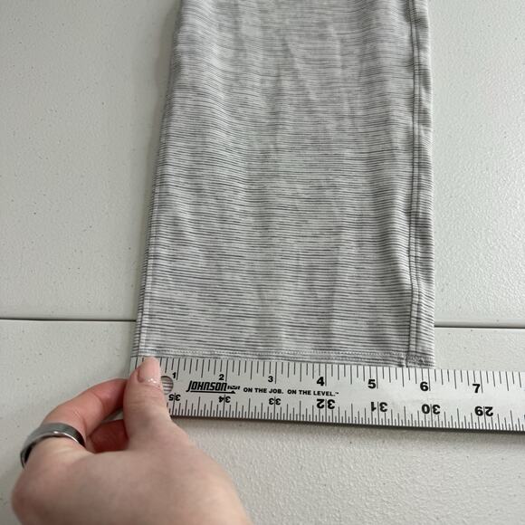 Lululemon Womens Sweat Pants 4 Heathered White On the Fly 7/8 Jogger Lounge Gym - Picture 8 of 13